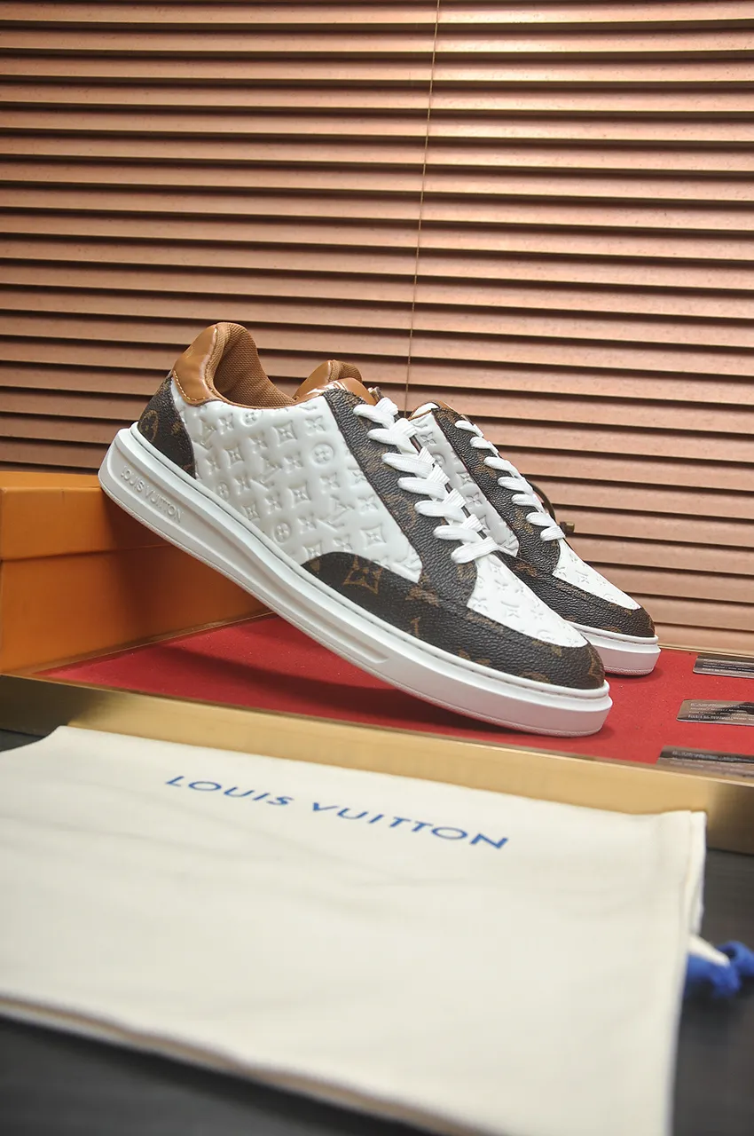 Men's shoes💰440💶【LOUIS VUITTON】Same model from LV.Louis Vuitton official website [satisfied] original single hot model LV original factory cowhide material👑1:1 original plate sheepskin lining, body accessories one-to-one molding💪 counter quality 🙏 Dear friends, if you still worry about wearing matching shoes💋, then these shoes are your best choice🎁🎁! 38-45 (45 is custom-made and cannot be returned or exchanged)